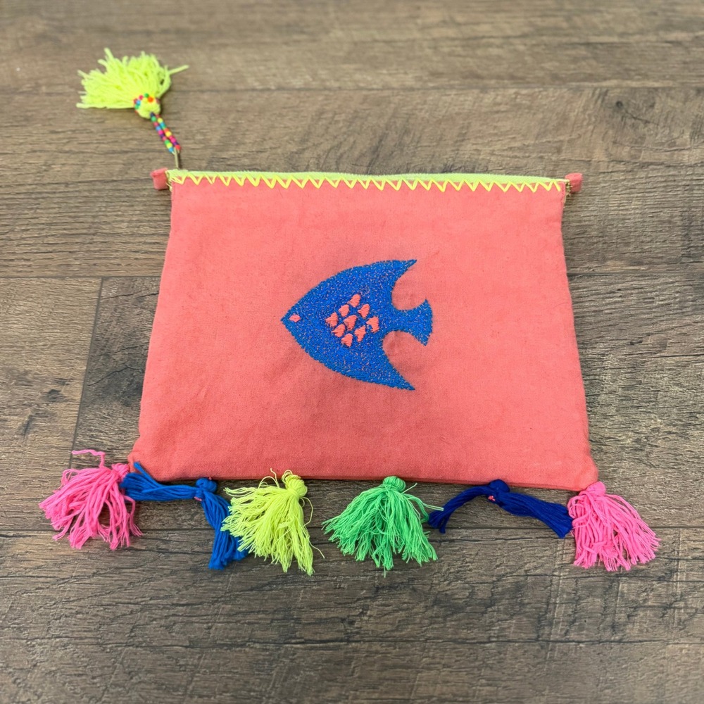 Loom Mool Embroidered Fish Tassel Pouch Womens Small‎ Pink
